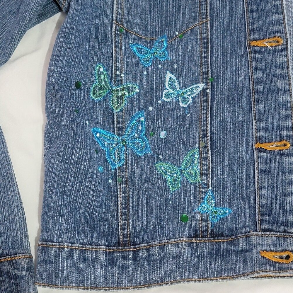 Arizona Jean Co. Juniors/Girls Medium Jean Jacket. Embroidered Butterflies. - Picture 3 of 9